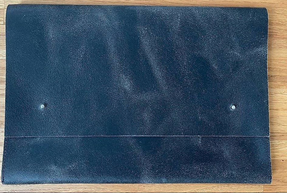 Koffer & Taschen: Laptoptasche, Leder, 26 x 38 cm – Neu (gemäss Beschreibung) aus Ehrendingen von abo_p9n6