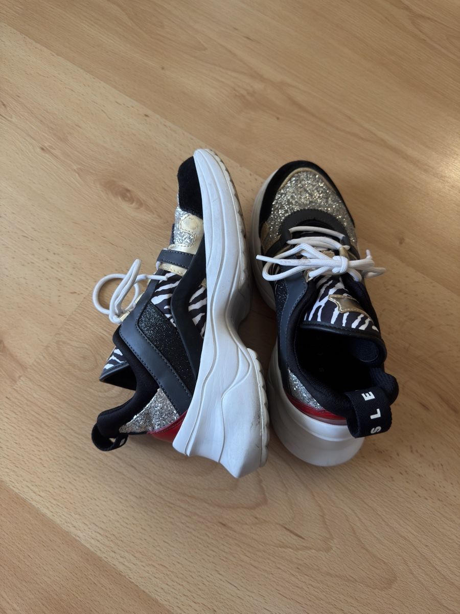 Sisley Damenschuhe: Sisley sneaker – Gebraucht aus Niederscherli von Sahara__ 2