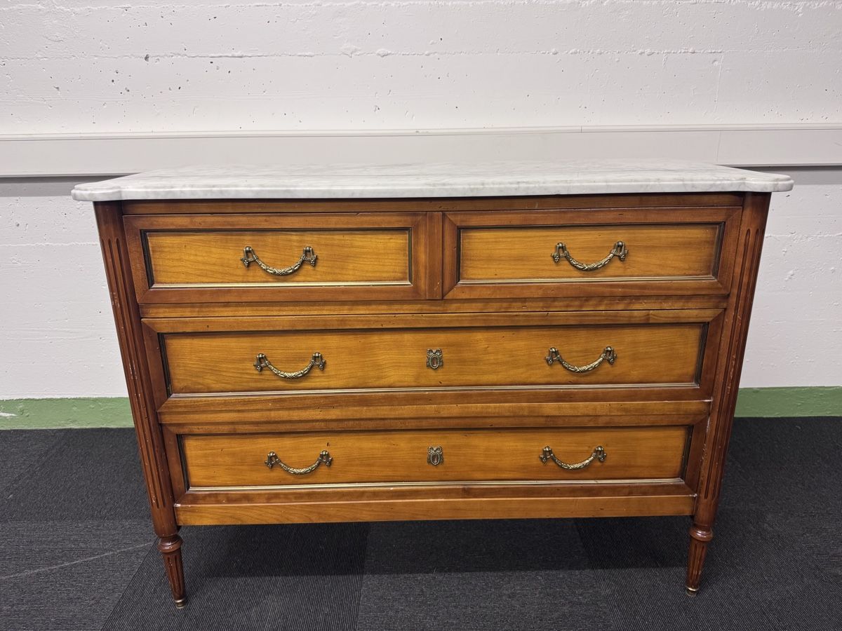 Cassettiere: Antike Kommode mit Marmorplatte, 115cm x 46cm – Usato da Bern venduto da samryan 8