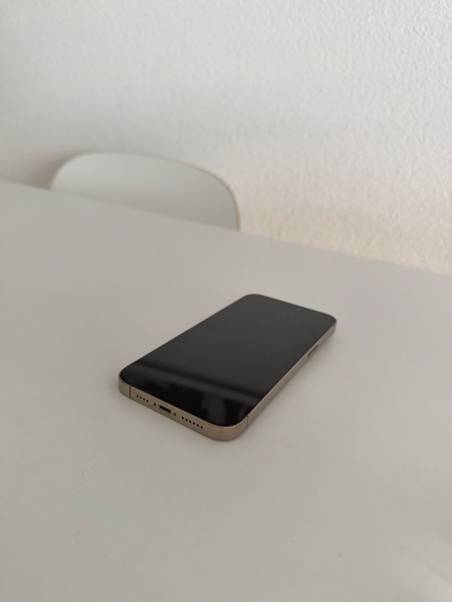 Apple Telefoni cellulari / Smartphones: I Phone 12 pro Max 128 GB – Usato da Reiden venduto da fashion_2021 1