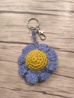 Porte-clés / charm sac fleur en crochet fait main