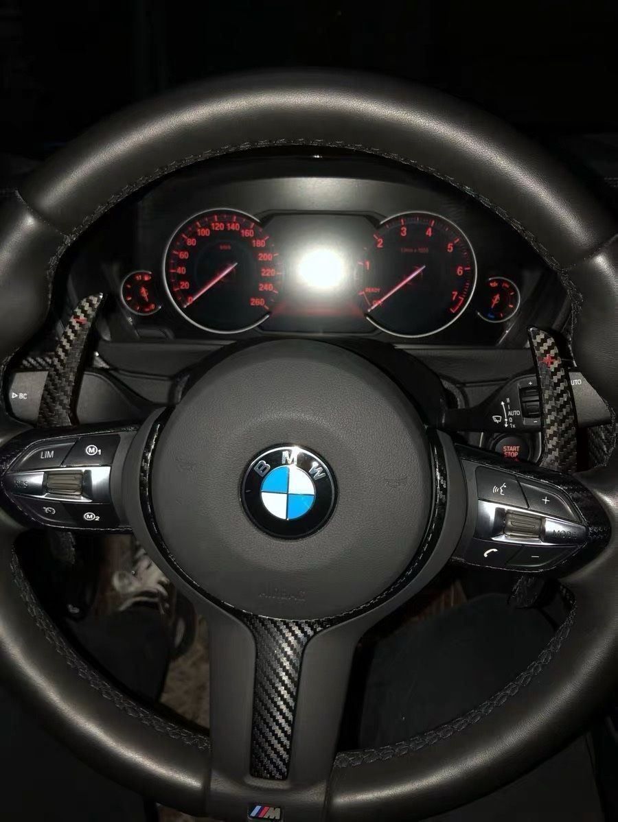 Tutti pezzi di ricambio auto: BMW Carbon Schaltwippen in M Rot – Nuovo e nell'imballaggio originale da Volketswil venduto da Willis-Autoteile 8