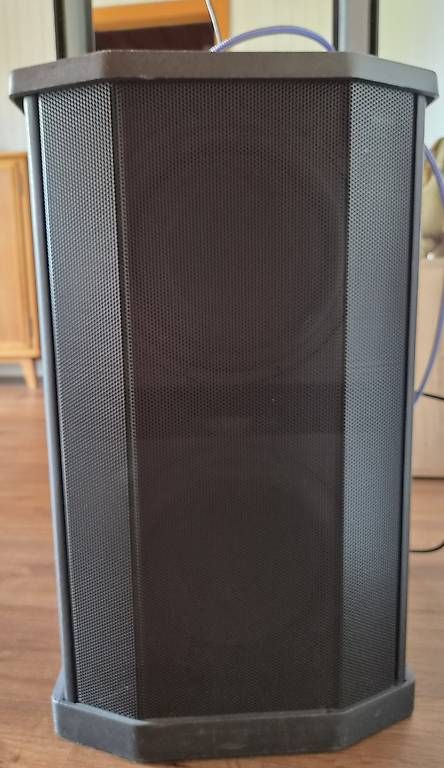 Bose Haut-parleurs: Bose F1 - Flexible Array Set (model 812 + subwoofer) – D'occasion à Brittnau par AerPas 1