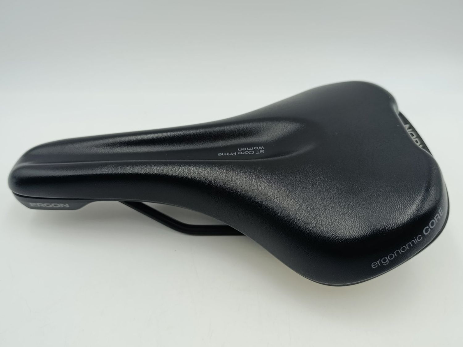 Ergon Pezzi di ricambio: Ergon ST Core Prime Women Sattel Small/Medium – Usato da Wil SG venduto da Donaldus