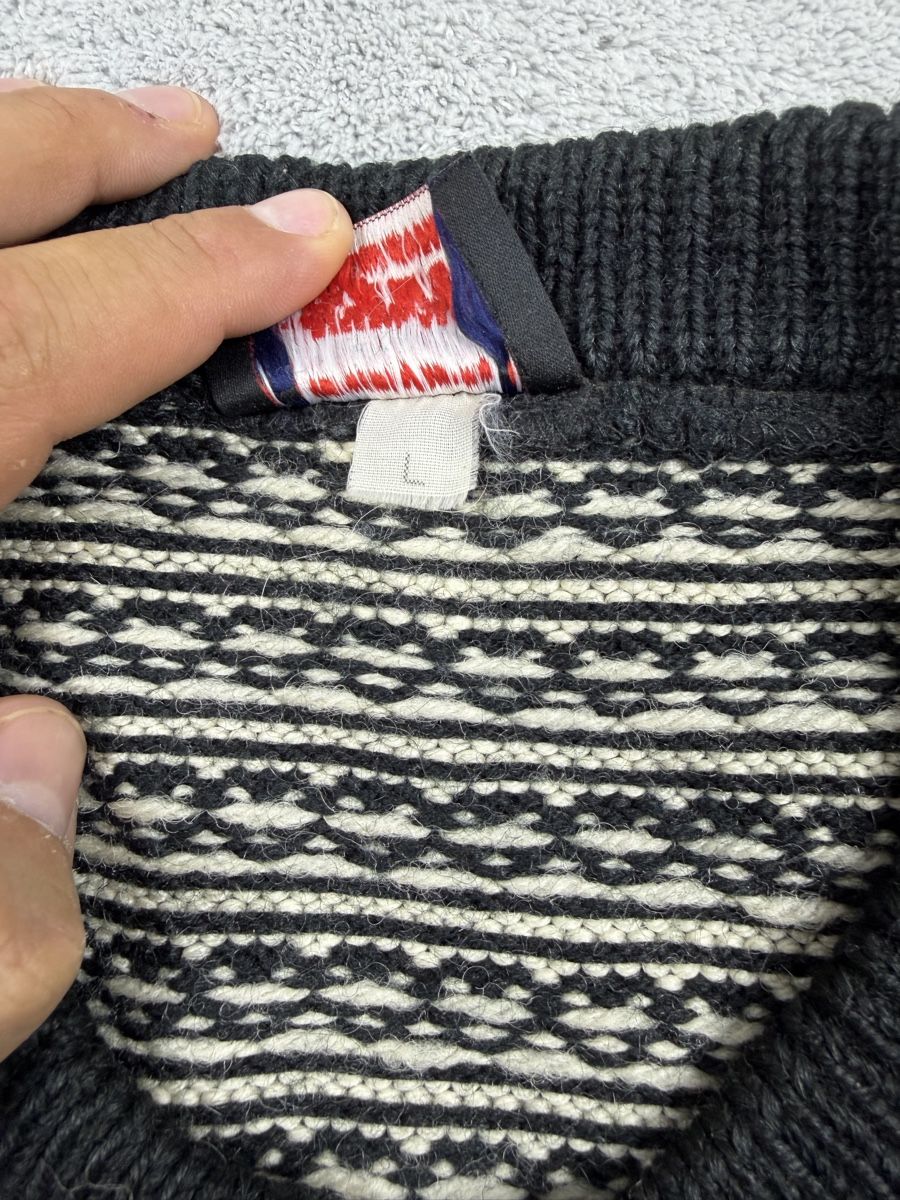 Maglioni & Felpe: Vintage sweater  – Usato da Erlinsbach SO venduto da TogaResell 3