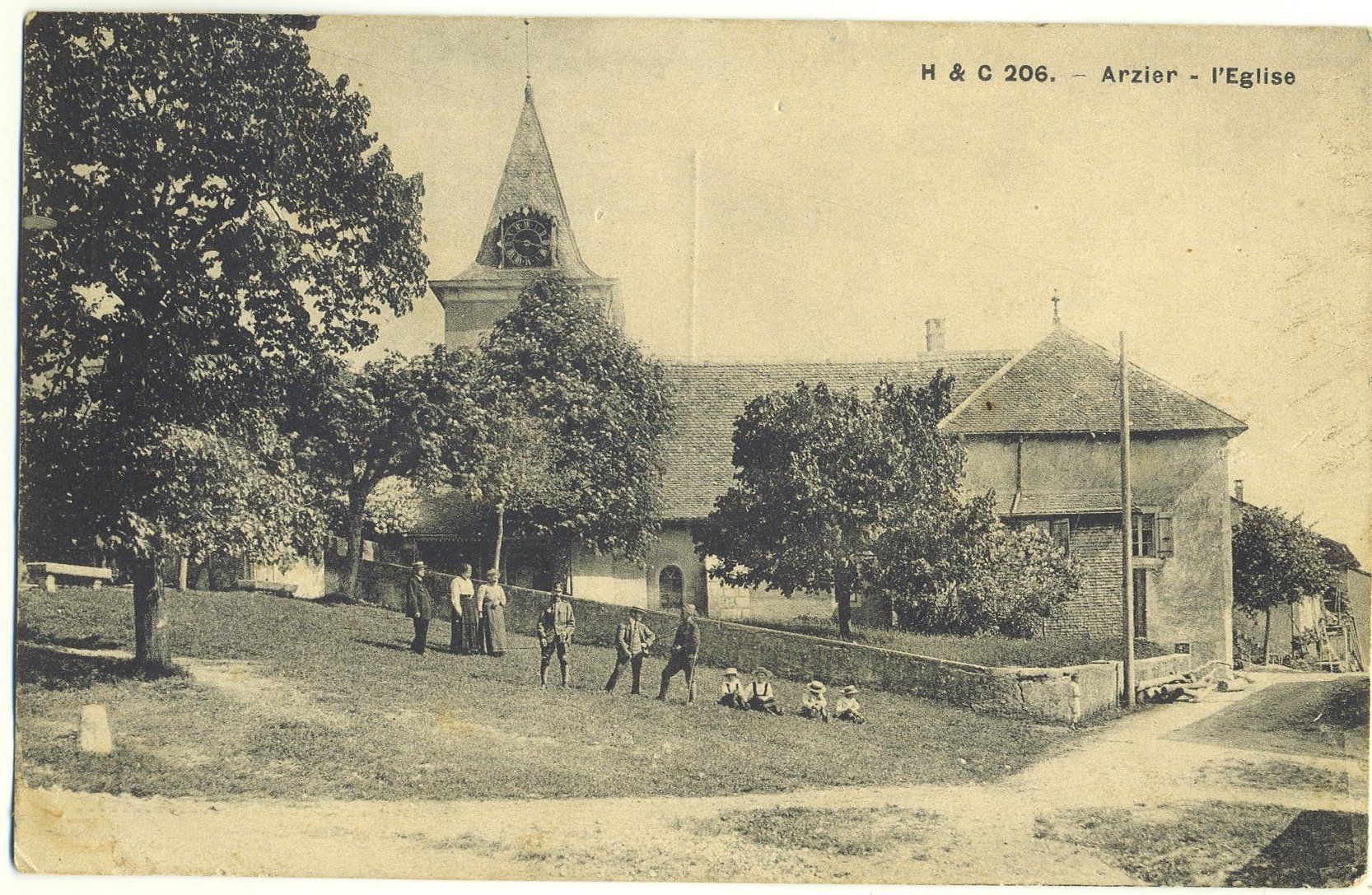 Ansichtskarten: Arzier. l'Eglise. Vaud.1920 – Gebraucht aus Versoix von HELVETICA_1