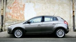 Fiat Bravo 1.9 JTDPF16 (150 PS) mit Sommer- und Winterreifen
