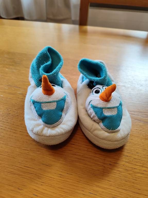 Chaussures filles: Frozen Finken Gr. 30/31 – D'occasion à Thusis par phil_gr 1