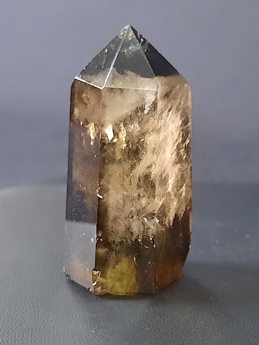 Mineralien & Heilsteine: Rauchquarz – Gebraucht aus Beinwil am See von Restwert_Beinwil
