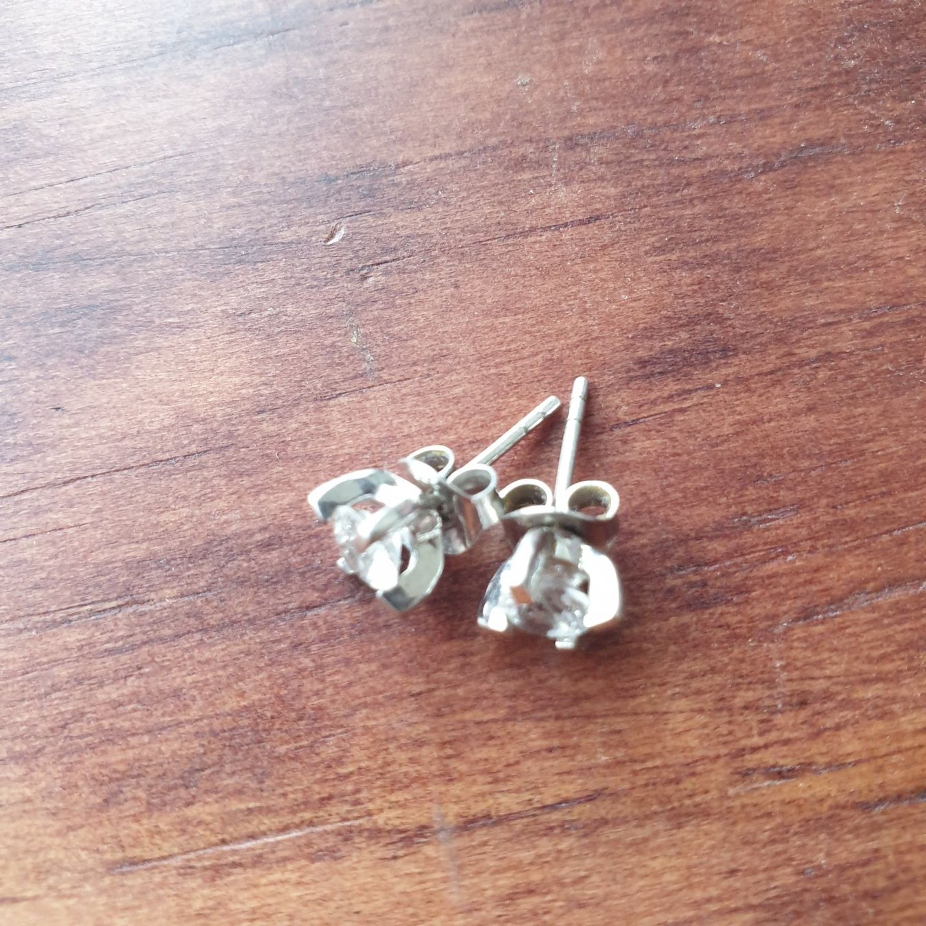 Ohrringe & -stecker: OHRSTECKER 925 GESTEMPELT MIT ZIRKONIA – Gebraucht aus Winterthur von katzen07 1