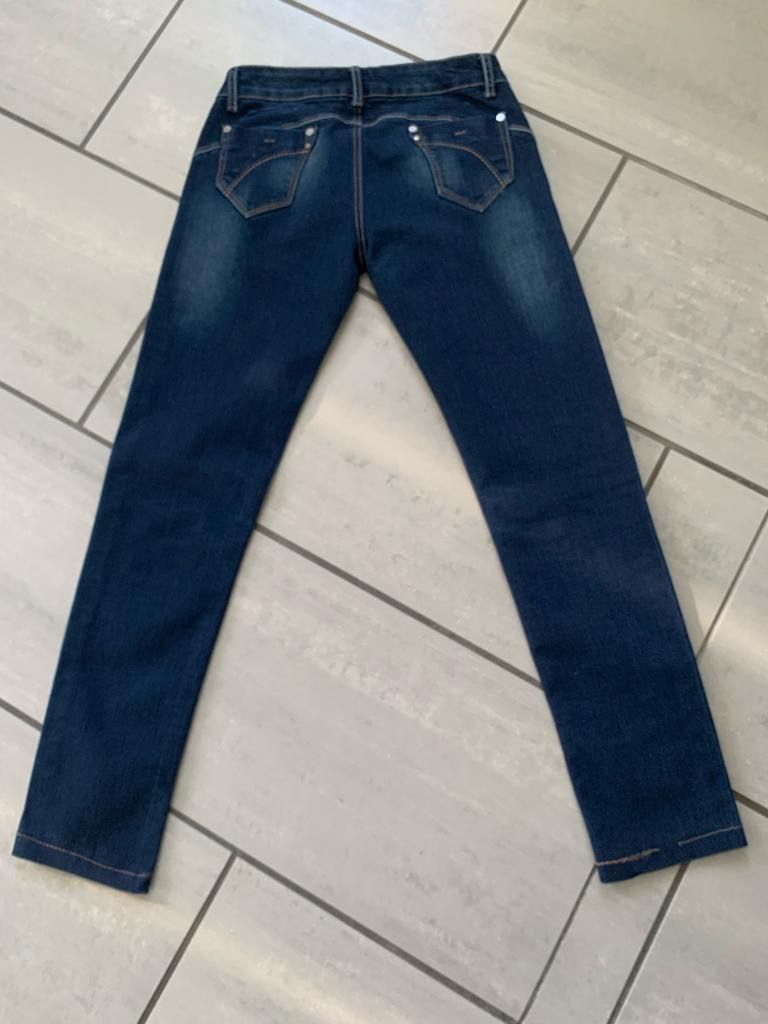 Jeans: Jeans – Gebraucht aus Niedergösgen von 7591 1