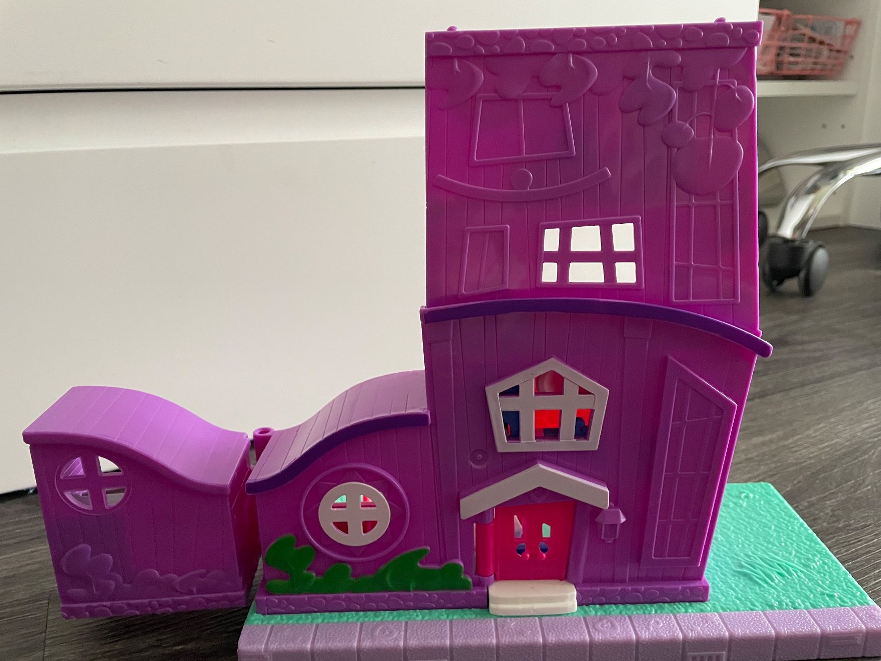 Polly Pocket Spielzeuge: Polly Poket Pollyville – Gebraucht aus La Plaine von Biliblue 1