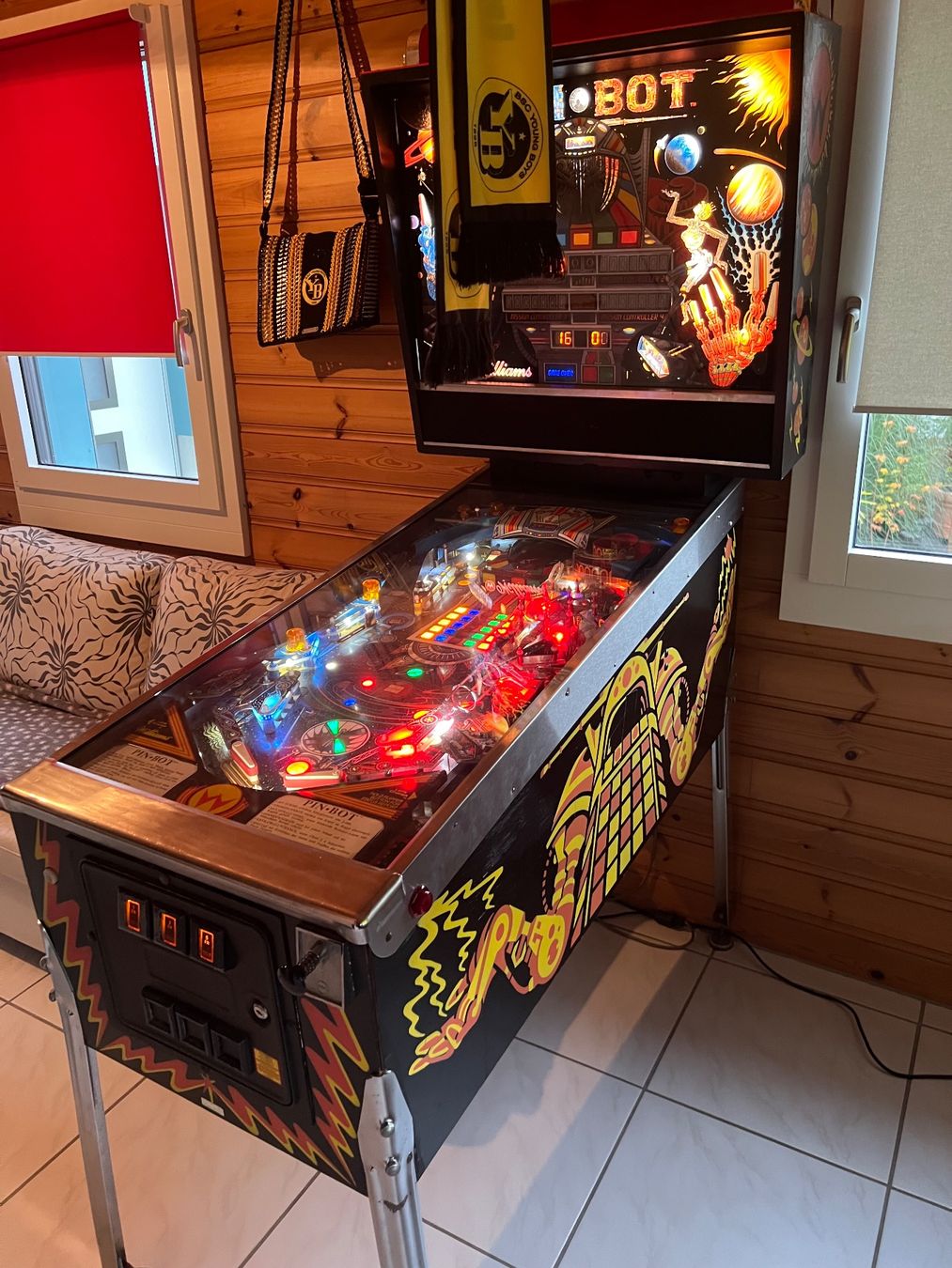 Williams Flipper: Williams PinBot Flipper – Usato da aarwangen venduto da Butzi99 1