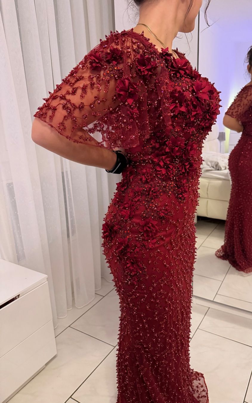 Vestiti: Rotes Abendkleid, Grösse 36 – Usato da Bassersdorf venduto da schokoart.ch 5