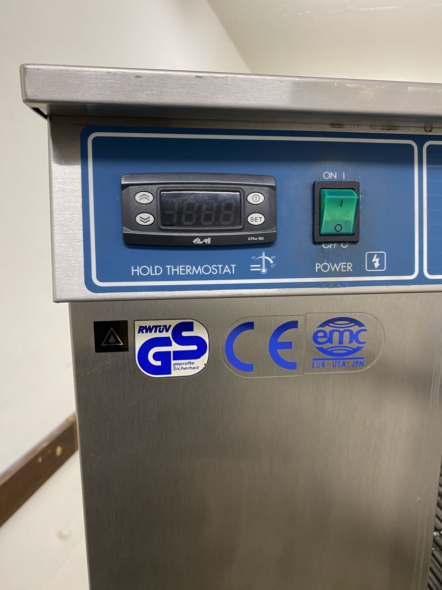 Elettrodomestici da cucina: Alto-Shaam – Usato da Dietikon venduto da dia_y8y5 4