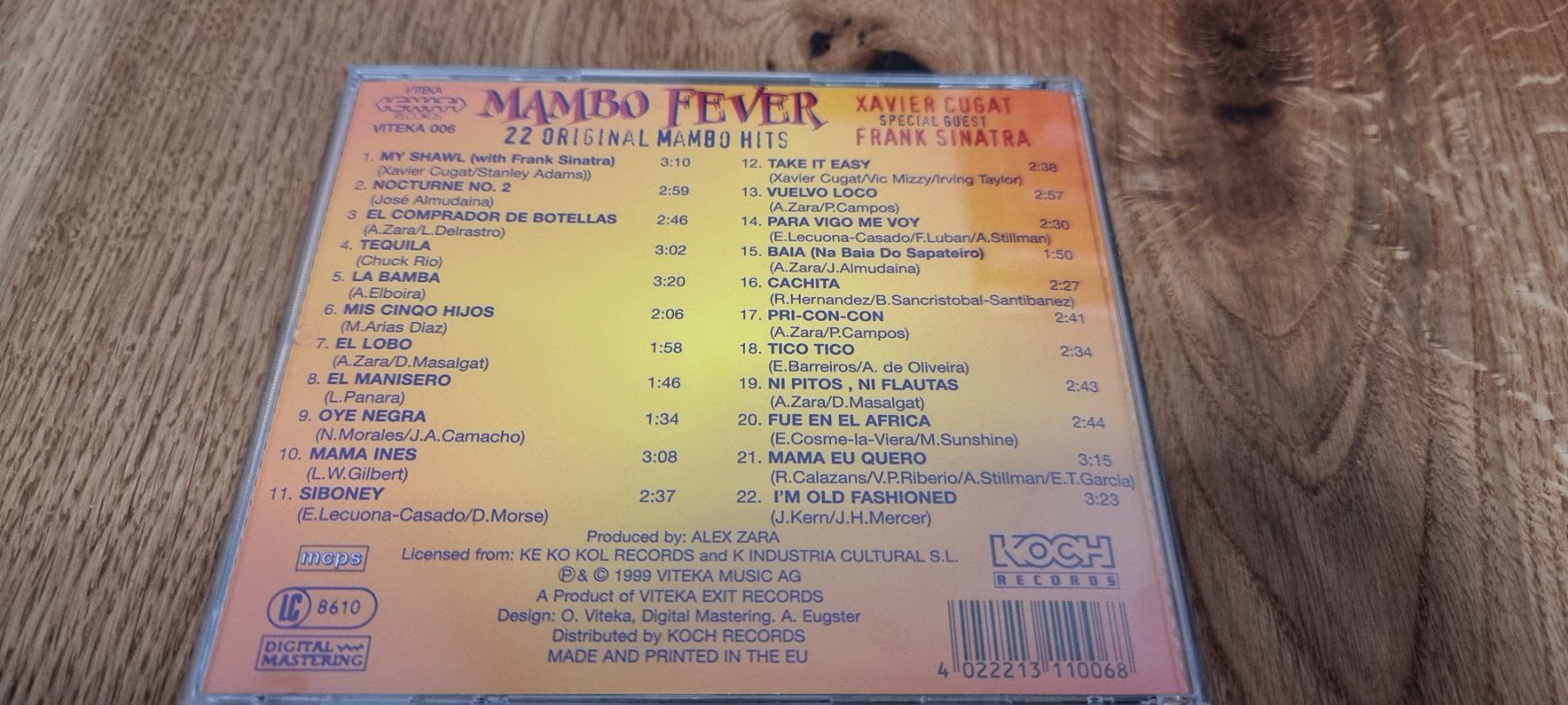 CD: CD: Xavier Cugat mit Frank Sinatra - Mambo Fever – Usato da Lachen SZ venduto da allesweg78 1