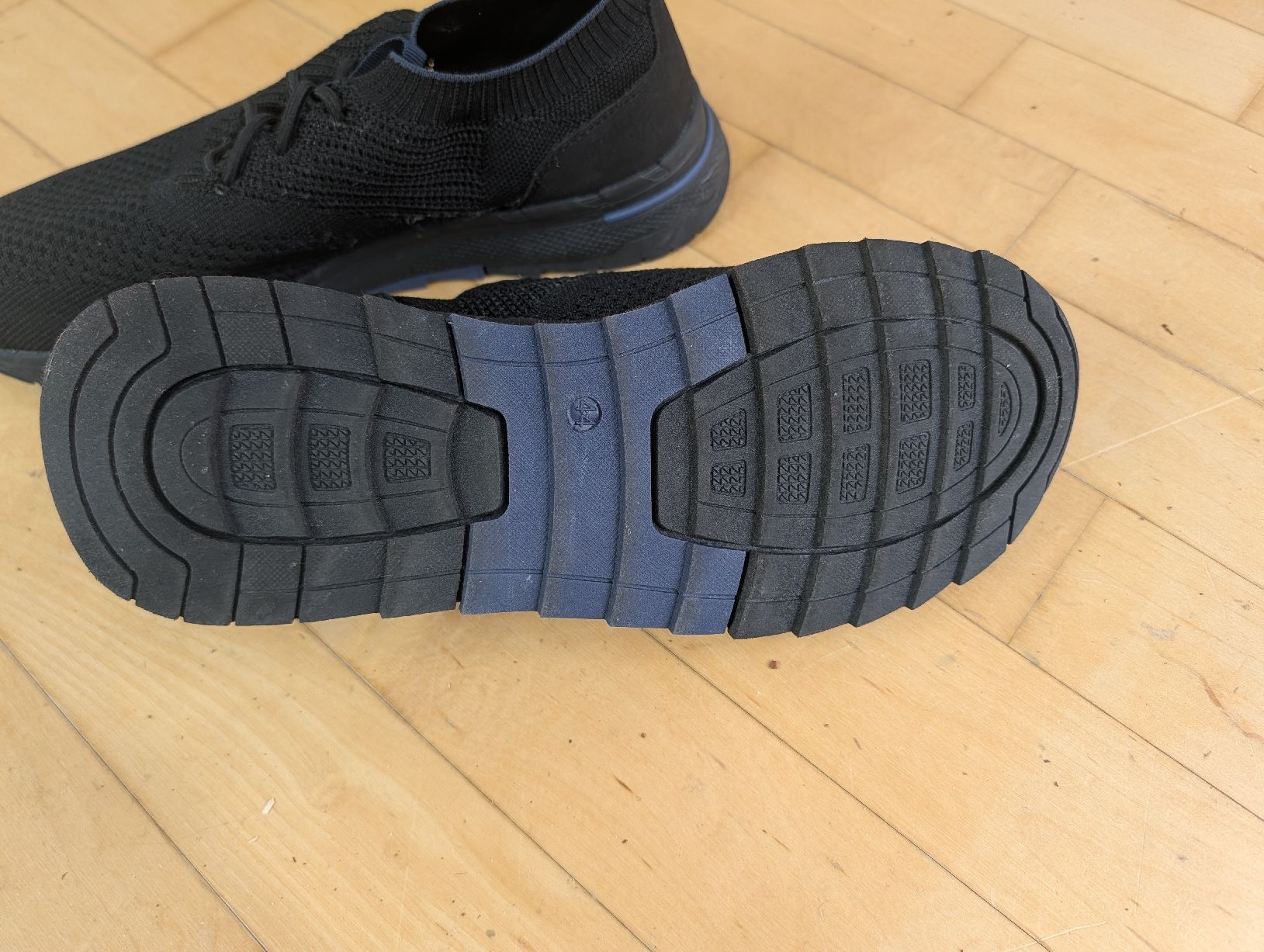 Scarpe da uomo: Venice Schuhe Sneaker zu verkaufen – Nuovo (secondo la descrizione) da Ipsach venduto da chr_5wyh 3
