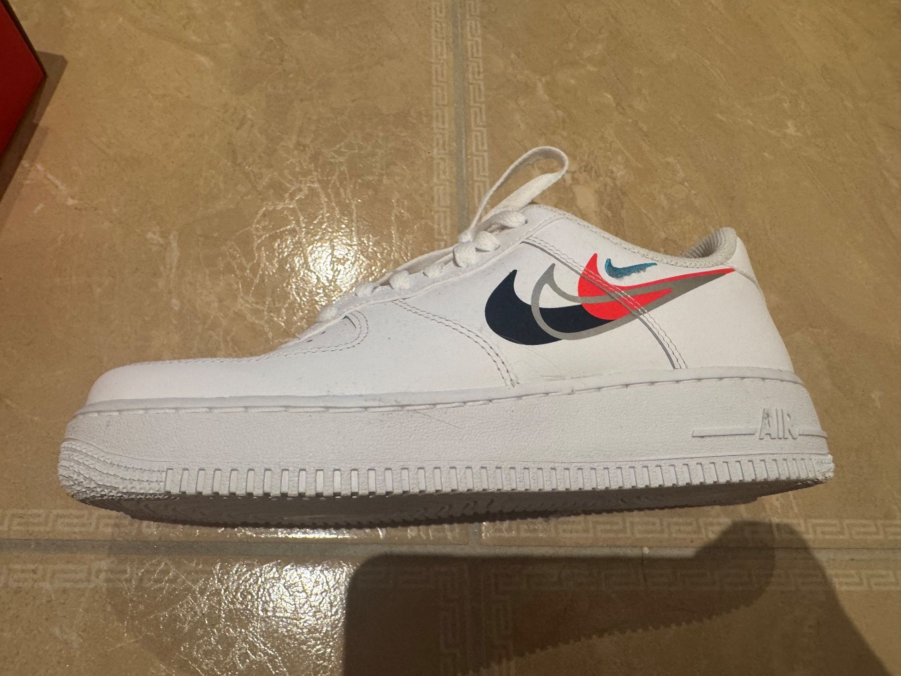 Nike Herrenschuhe: Nike Air Force 1 neue Sneakers, 40 – Neu und originalverpackt aus Klingnau von Markus14 4