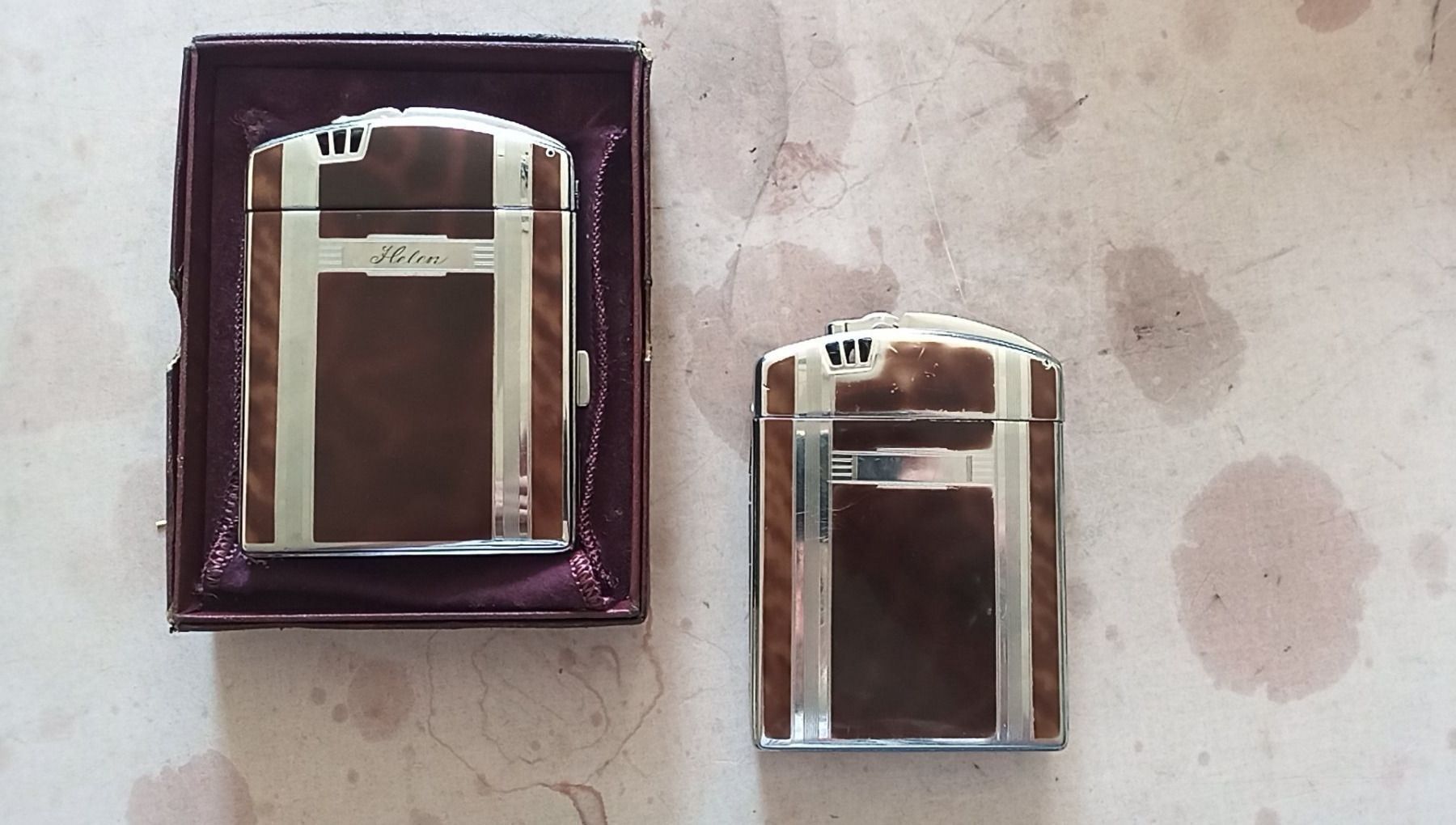 Ronson Accendini: 2 Ronson Zigaretten Feuerzeug Etui – Usato da Zürich venduto da zmizmi