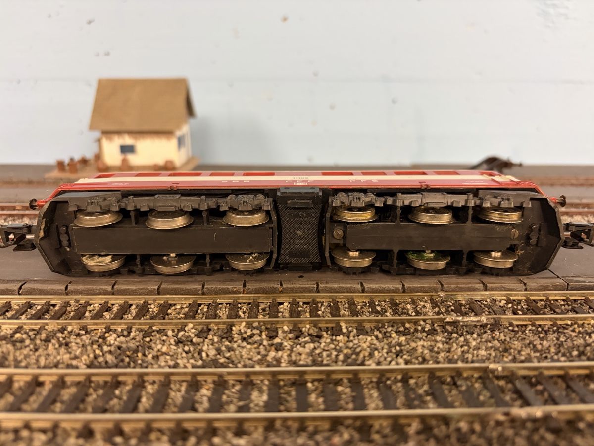 Lima Modelleisenbahnen: Swiss Express SBB CFF FFS, Lima – Gebraucht aus Rochefort von ise_c7lc 3