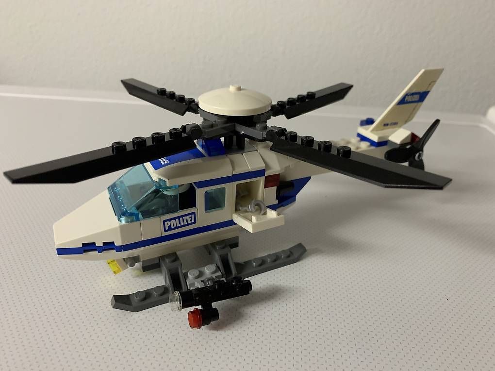 Lego Kit di costruzioni: LEGO CITY SET 7741 POLIZEI HELIKOPTER – Usato da Zunzgen venduto da Viper79 1