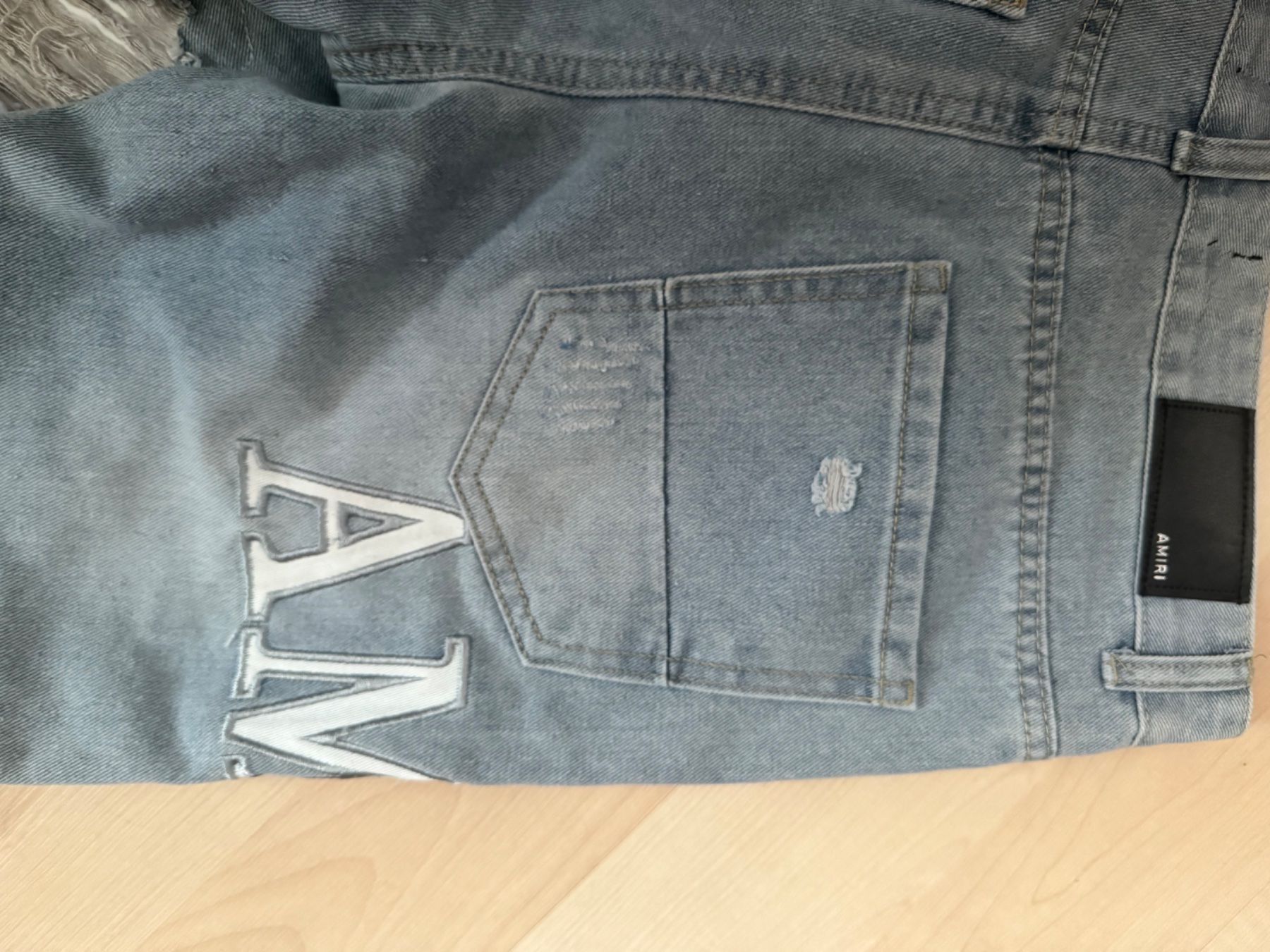 Amiri Jeans: Amiri jeans – Gebraucht aus Unteriberg von zah_wn2s 1
