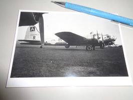 Foto. Boeing B - 17 "Gloria" in Dübendorf 1944