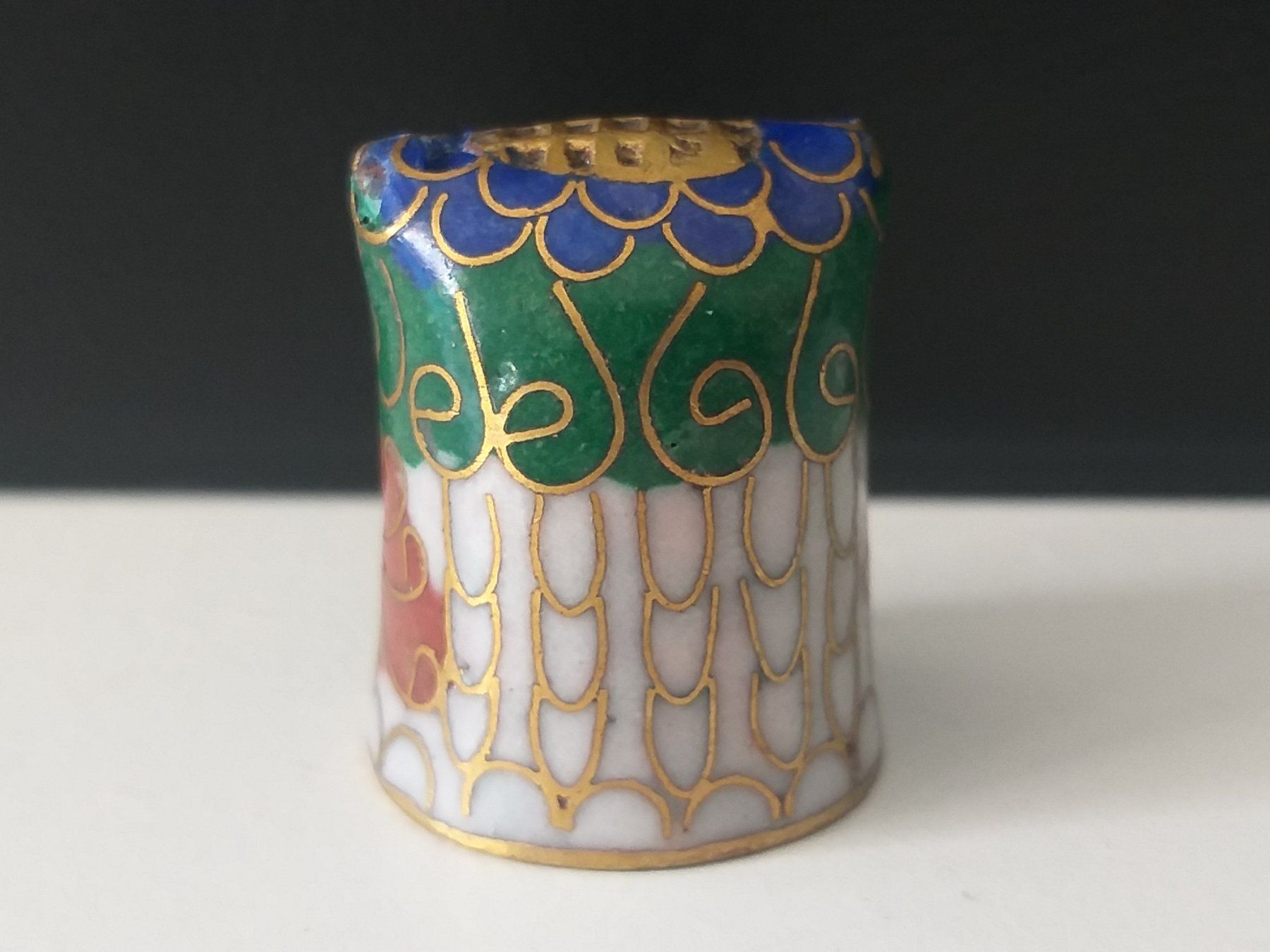 Ditali: Dé à coudre tête de chouette cloisonné – Usato da Cossonay-Ville venduto da Les_1001_perles 2