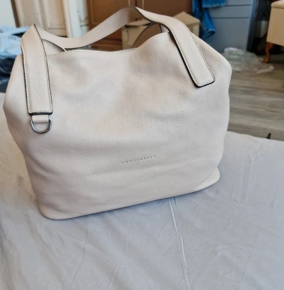 Coccinelle Taschen: Coccinelle Tasche Mila – Neu und originalverpackt aus St. Gallen von Mokki2014 2