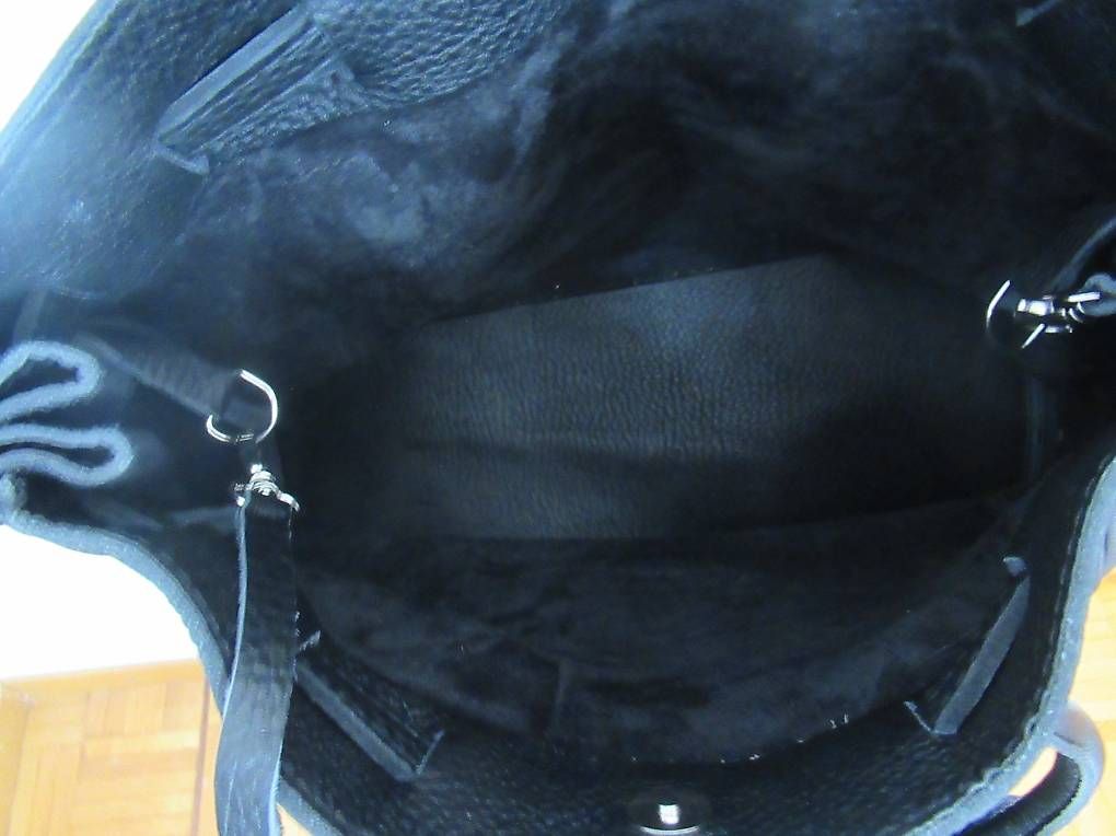 Sacs femmes: Sac Cuir noir – D'occasion à La Sarraz par jaccardmar 4