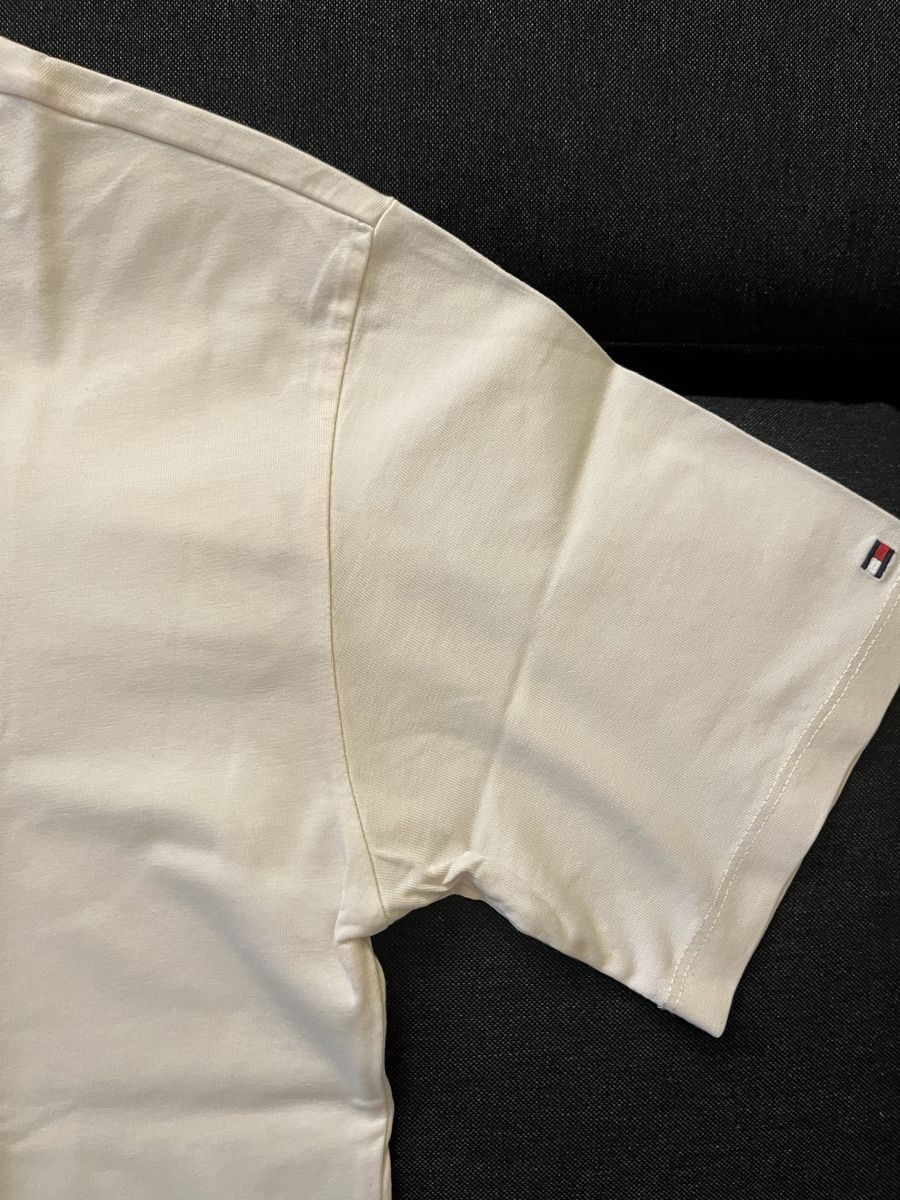 Tommy Hilfiger T-shirt: Tommy Hilfiger T-Shirt – Usato da Baden venduto da Car_lio09 5