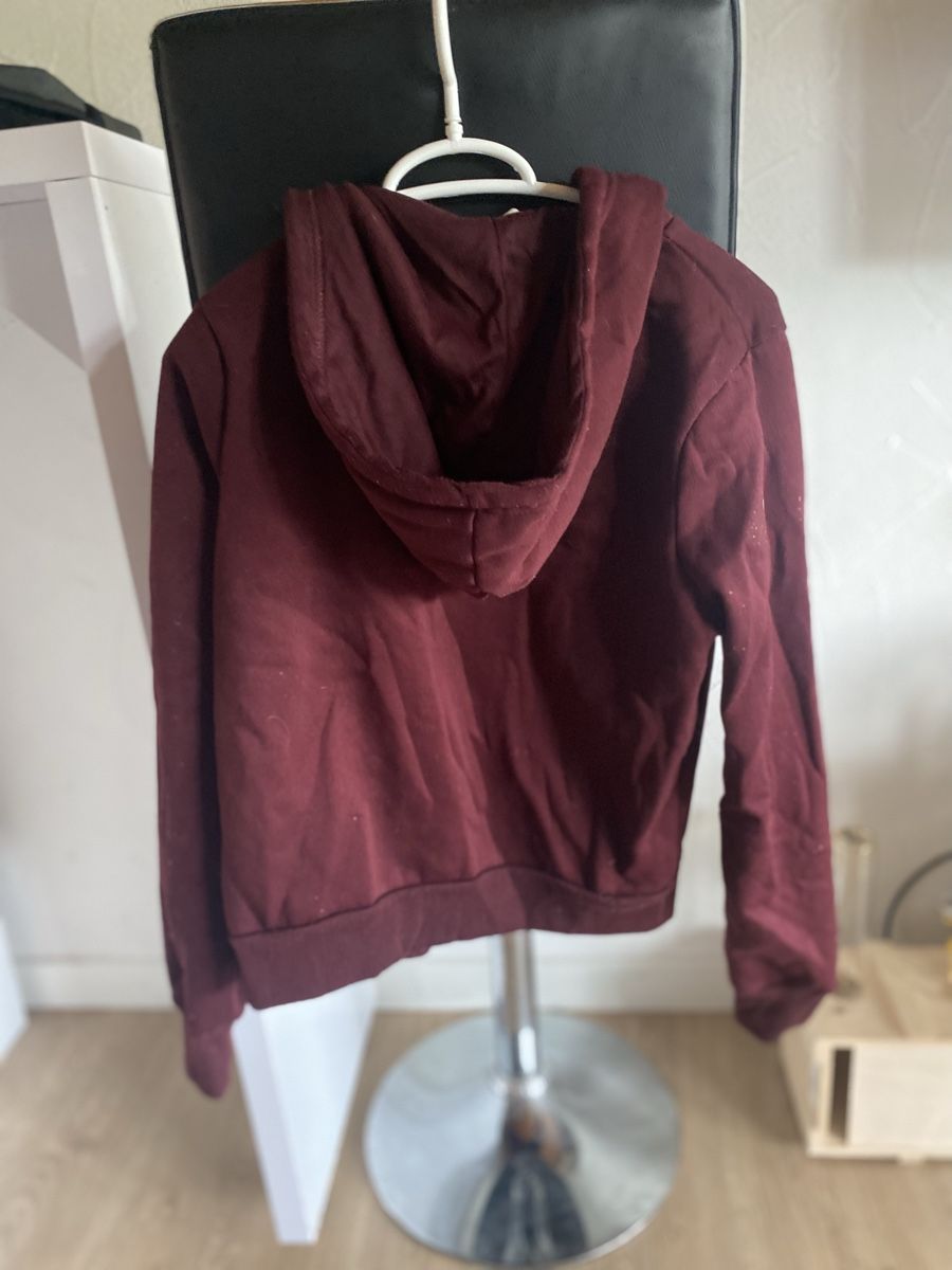 Maglioni & Felpe: Kapuzenpullover mit Reissverschluss bordeauxrot Grösse S – Nuovo (secondo la descrizione) da Steckborn venduto da Amandabraun96 3