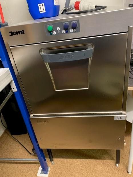 Tutte le macchine: Machine à laver les bouteilles GS21 – Usato da Les Diablerets venduto da RenaudRichardet 2