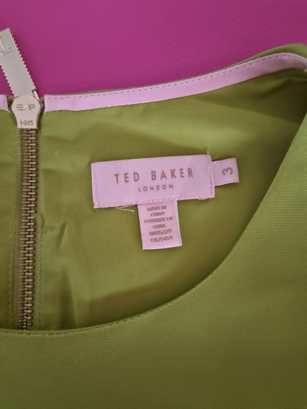 Ted Baker Vestiti: Ted Baker Sommerkleid, Gr 36, neuwertig – Nuovo (secondo la descrizione) da Unterentfelden venduto da hofa01 3