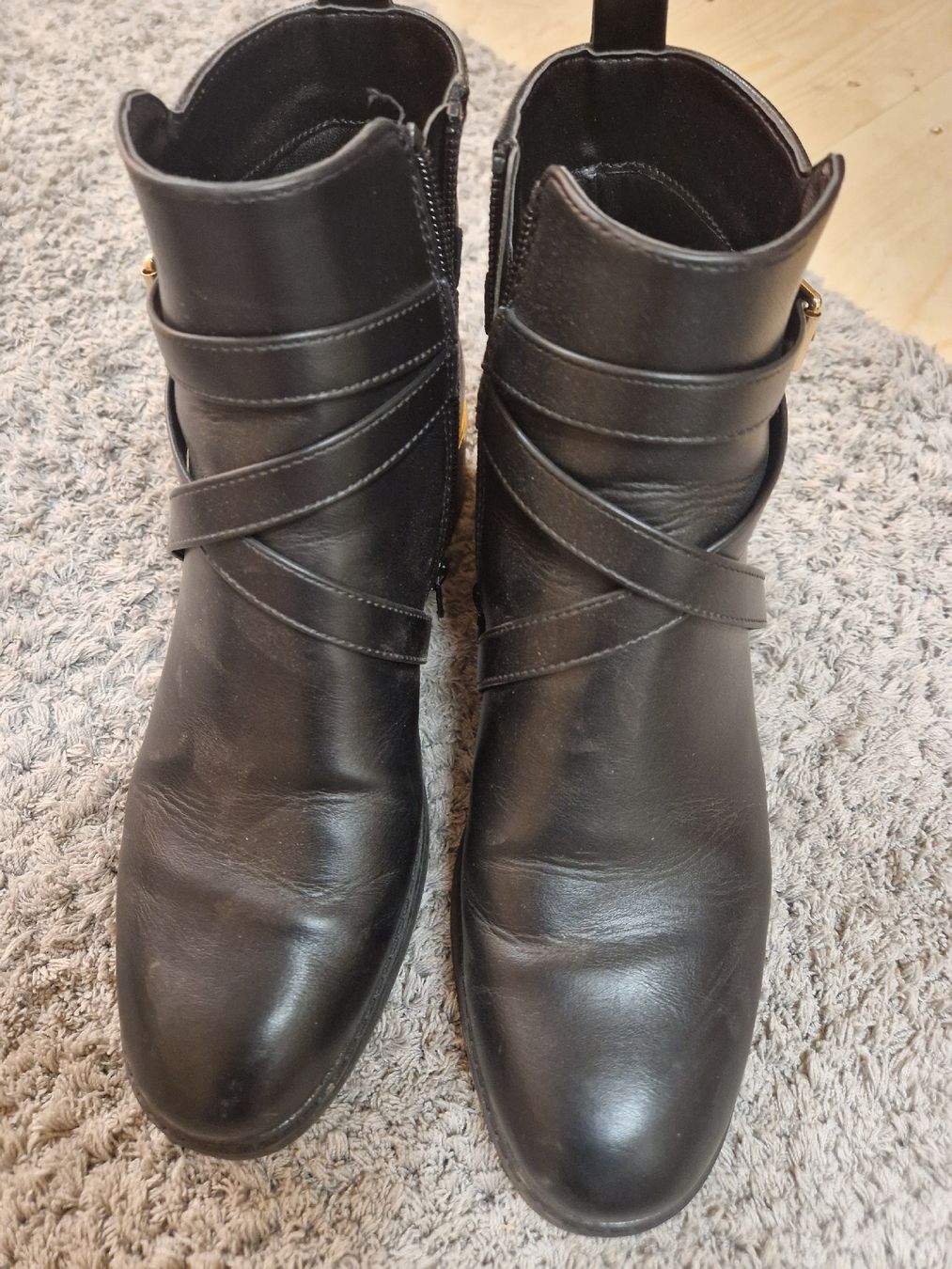Anna Field Scarpe da donna: Ankle Boots/Stiefeletten Schwarz, Gr. 39 – Usato da Dreien venduto da vaniih93 1