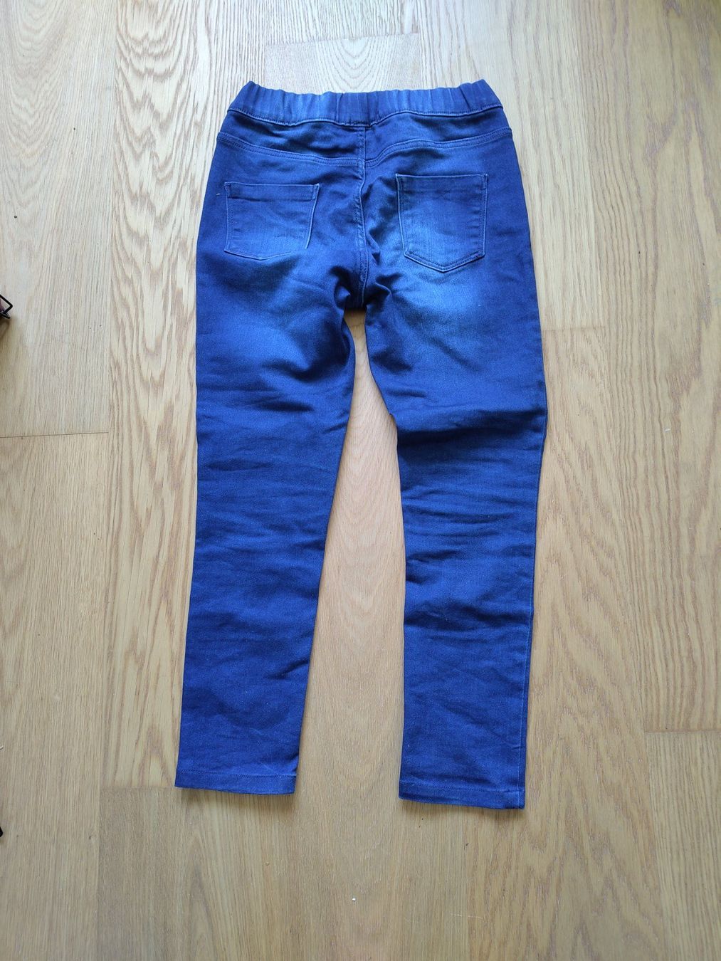 Manor Pantalons: Mädchen Jeans dunkelblau Grösse 146 – Neuf (Voir description) à Bern par Cassiopeia-72 1