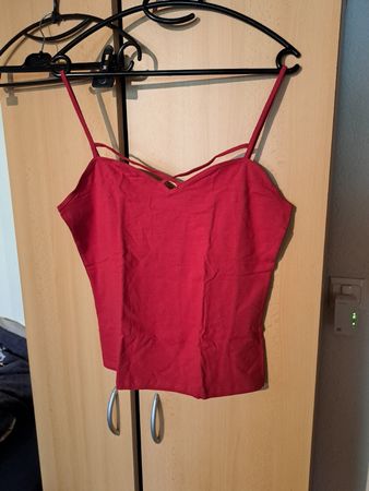 Top rouge