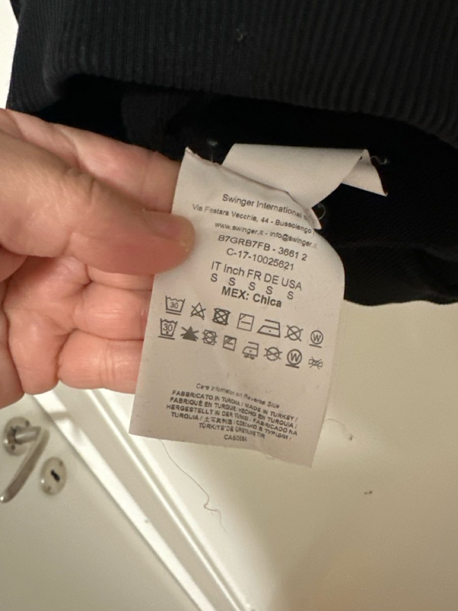 Versace Pullover & Sweatshirts: Versace Pullover Gr S – Gebraucht aus Volketswil von Sina008 4
