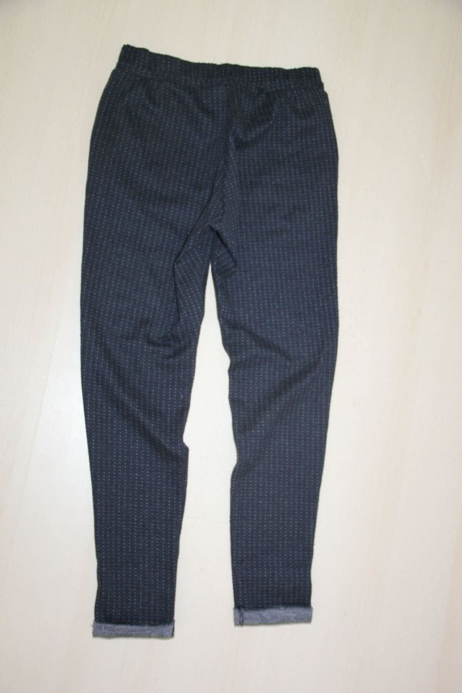 Mango Pantaloni: Bequeme und elegante Hose von Mango Gr. 164 – Usato da Walterswil SO venduto da peiper2 3