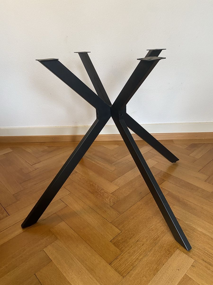 Altri mobili: Design Tischbein Tischfuss – Usato da Olten venduto da sportwelt 2