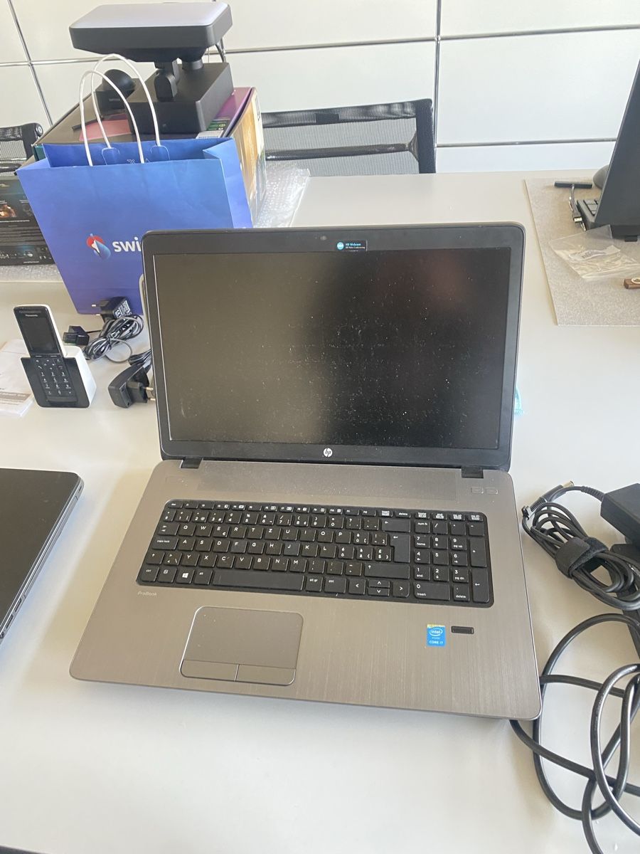 Hewlett Packard Notebooks: 4 x HP Business Notebook – Defekt aus Herrliberg von Julianopie 3
