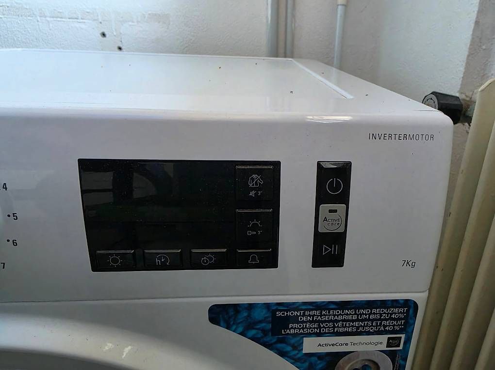 Bauknecht Machines à sécher: Sèche-linge Bauknecht avec EasyCleaning & ActiveCare – D'occasion à Lutry par Jnsc 1