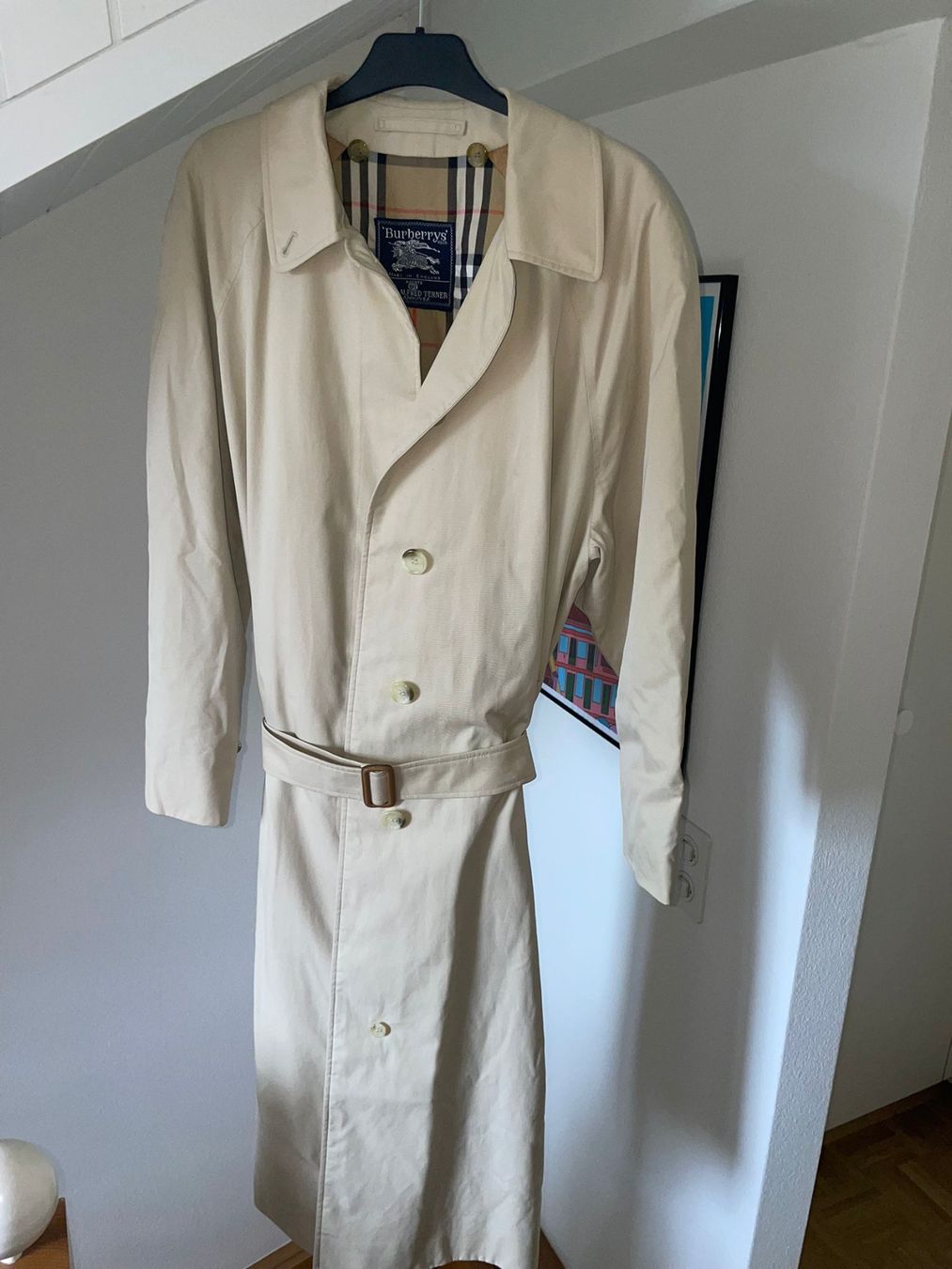 Burberry Cappotti: Trench-coat Burberry with belt – Usato da Nyon venduto da Vivafripa 1