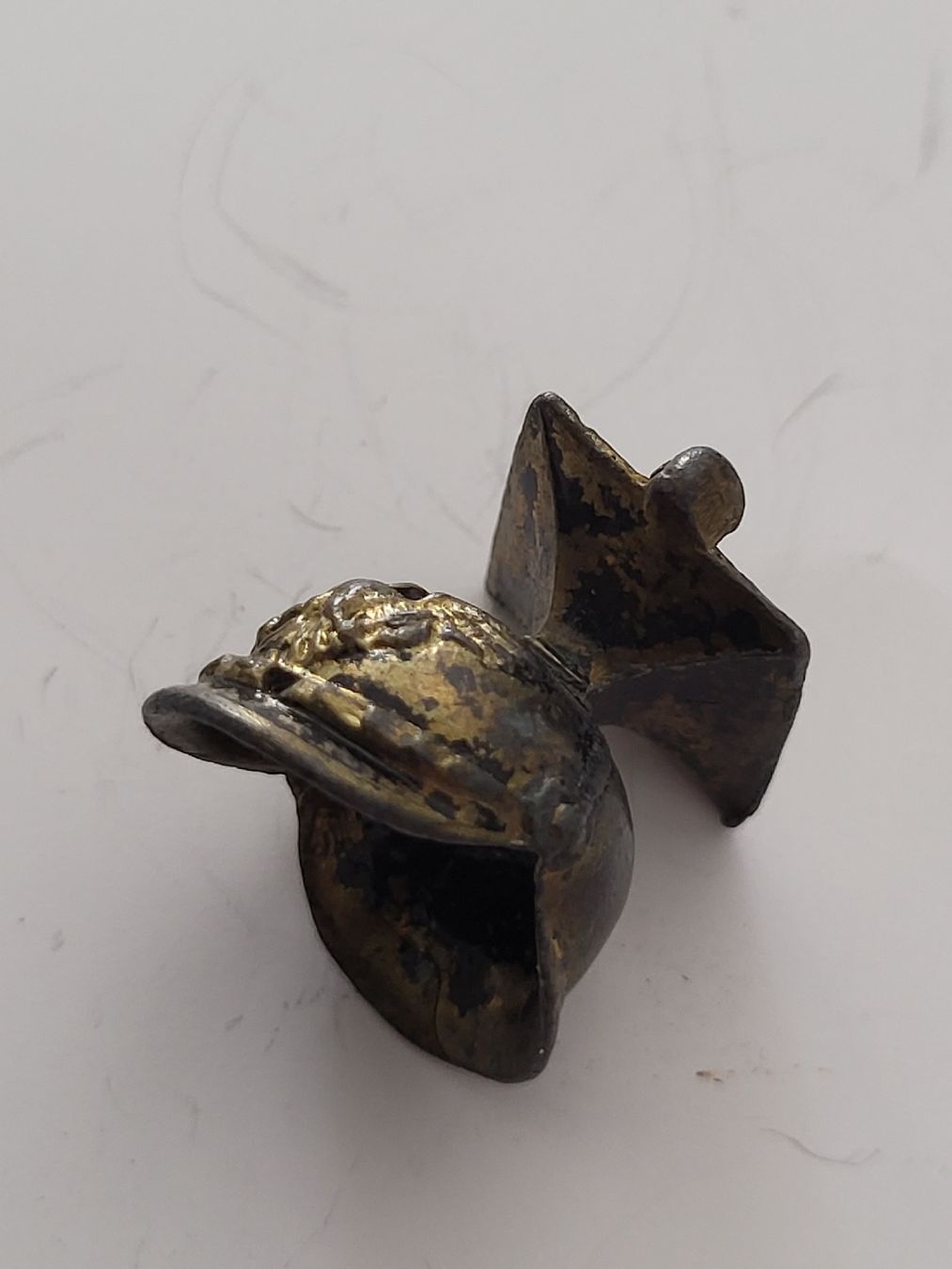 Antike Kleidung & Accessoires: antiker miniatur Helm Militär – Gebraucht aus nunningen von mic_88k2 2