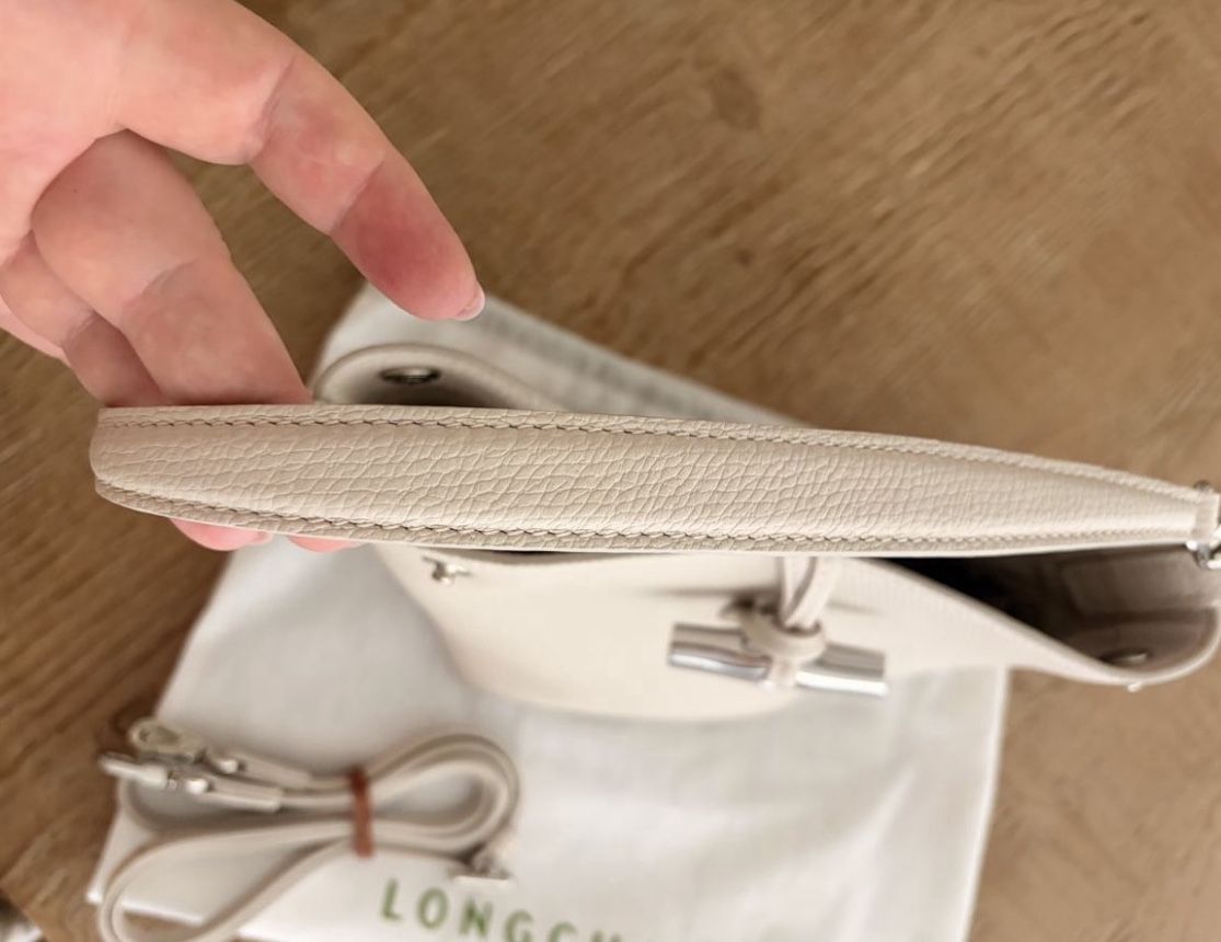 Longchamp Borse da donna: Longchamp Mini Le Roseau Beuteltasche – Nuovo (secondo la descrizione) da Aarberg venduto da Daniela300 3