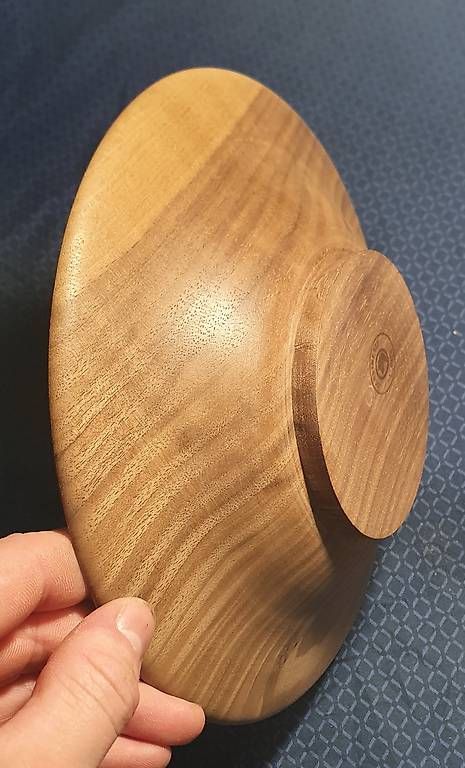 Articoli in legno: Nussbaumteller – Usato da Grüsch venduto da lar_dxr7 2
