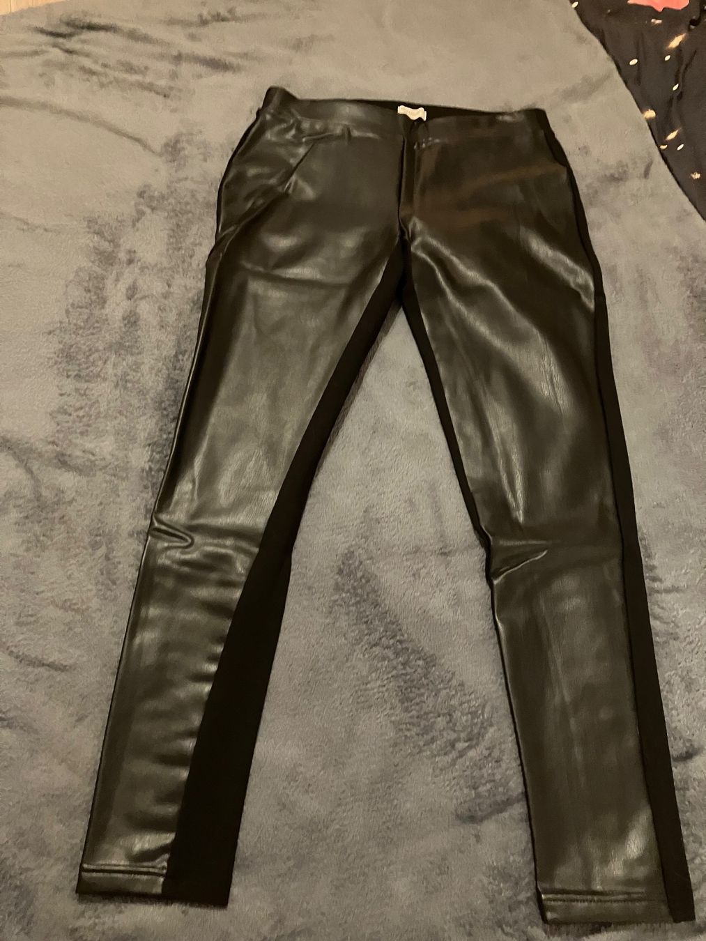 Leggings: Kunstleder-Stoffleggins Gr.M, neuwertig – Neu (gemäss Beschreibung) aus Schaffhausen von Simmel80