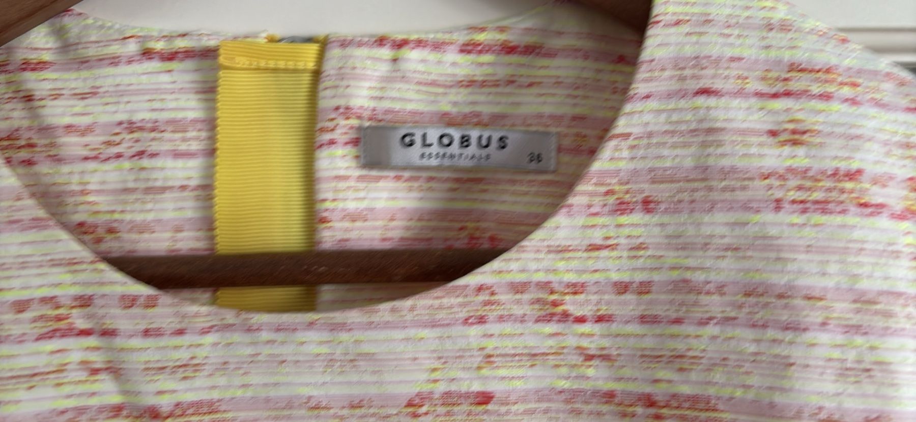 Globus Robes: Kleid von Globus Gr. 36 – D'occasion à Zürich par mandelina27 2