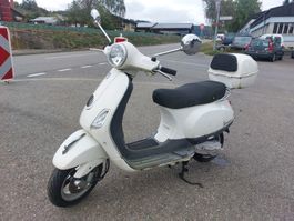 Piaggio Vespa LX2 50 ccm Roller 3.5kw jg. 2011 ab 1 Fr.-