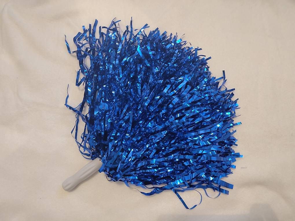 Toutes les décorations: Cheerleading pompons – D'occasion à Thierachern par ret_s959 4